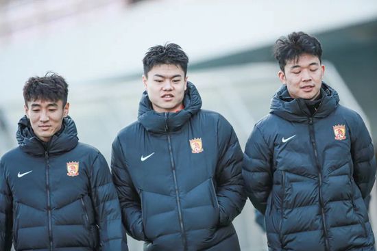 果冻传媒91制片厂何苗播放